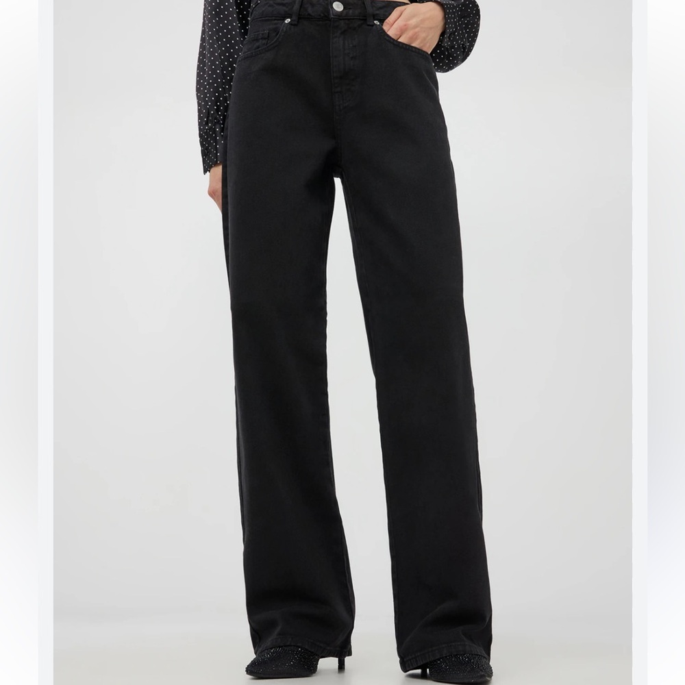 Women’s Black wide leg Jeans